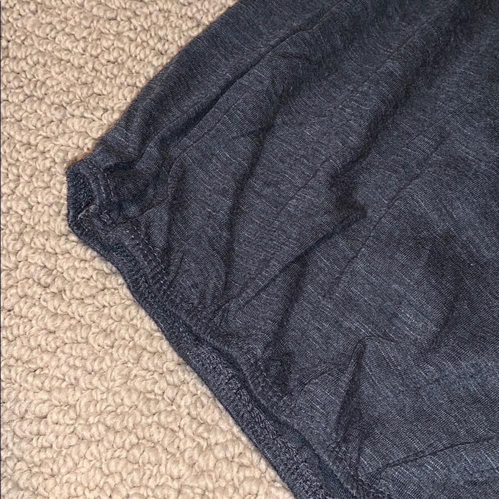 Top - Picture 2 of 3